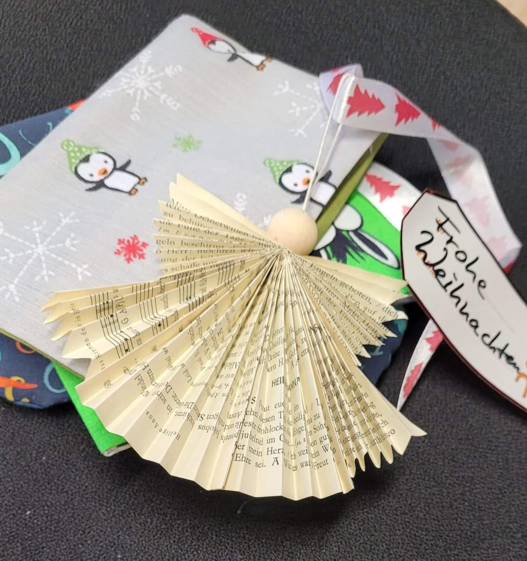 Weihnachtsengel%20gebastelt